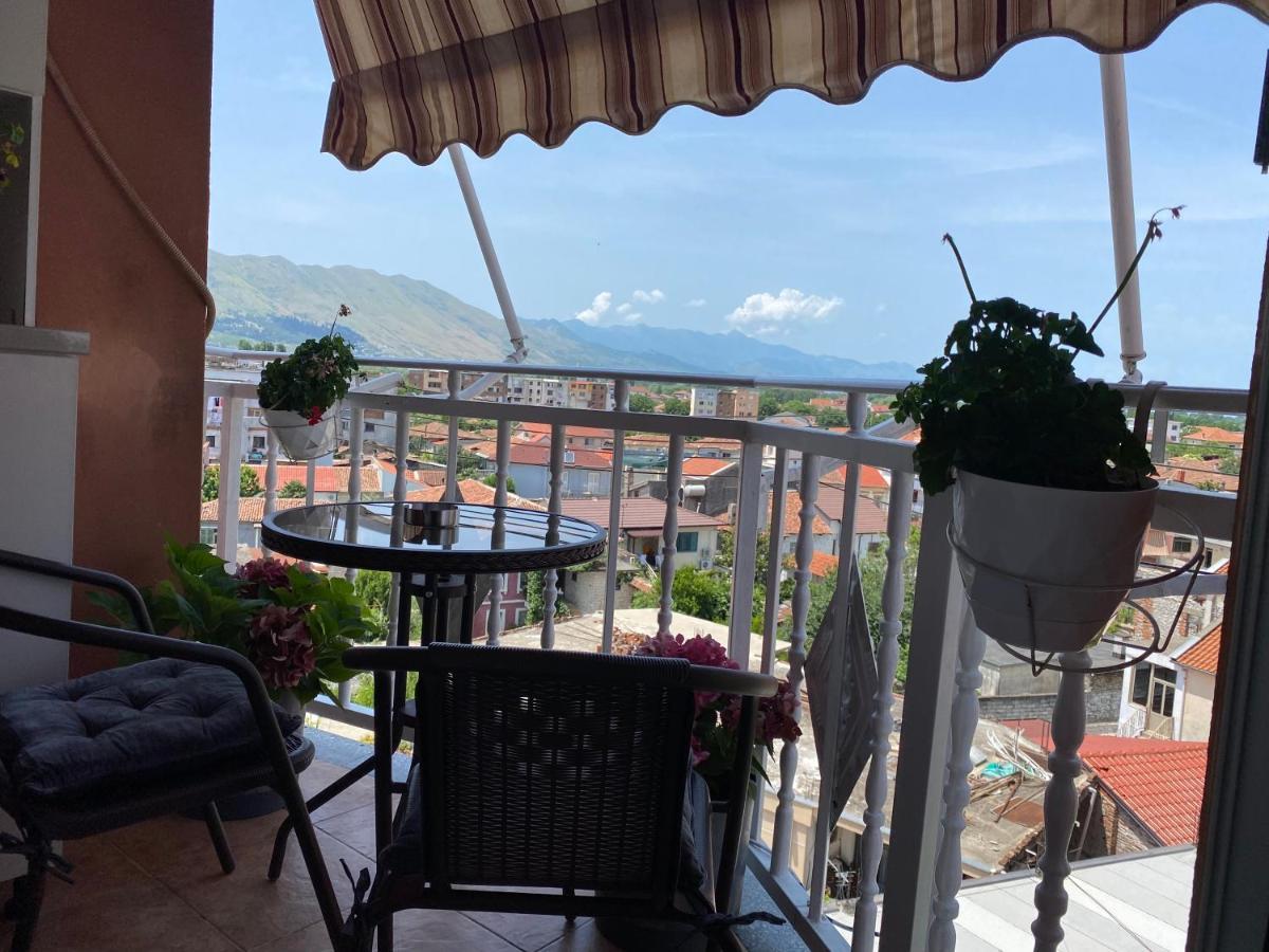 Casa Di Besarb Apartment Shkoder Luaran gambar